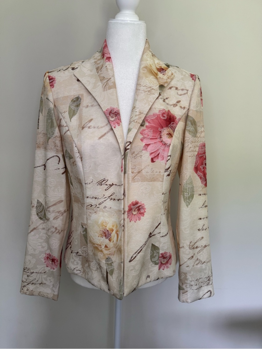 Vintage 90s R&M Richards Floral Script Blazer Jacket Made in USA Size 8